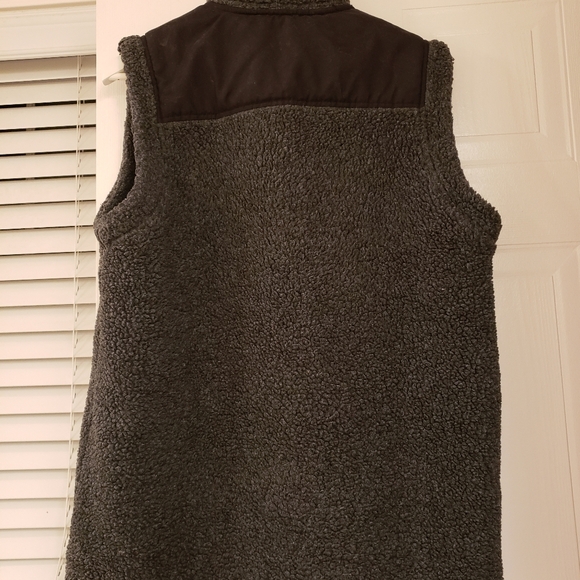Charcoal Grey Fleece Vest, Cherokee, size S - Picture 2 of 5